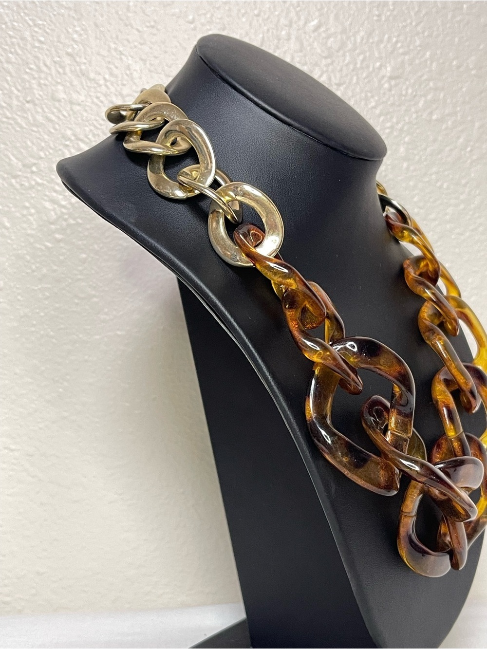 Vintage R.J. Graziano Faux Tortoiseshell Link Statement Necklace - Picture 2 of 8